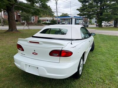 2000 Chevrolet Cavalier Z24   - Photo 5 - Burlington, MA 01803