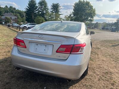 2010 Lexus ES 350   - Photo 6 - Burlington, MA 01803