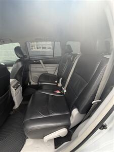 2012 Toyota Highlander Hybrid   - Photo 10 - Burlington, MA 01803