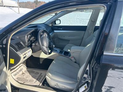 2012 Subaru Legacy 2.5i Premium   - Photo 8 - Burlington, MA 01803