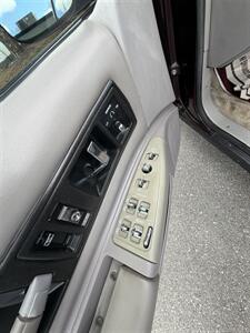 1995 Chevrolet Caprice Impala SS - Photo 9 - Burlington, MA 01803