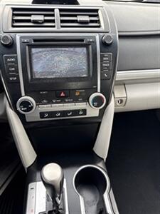 2014 Toyota Camry L   - Photo 10 - Burlington, MA 01803