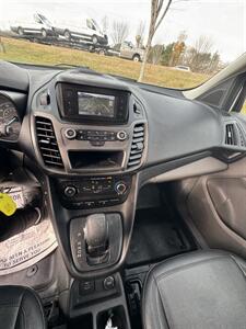 2020 Ford Transit Connect XL - Photo 11 - Burlington, MA 01803