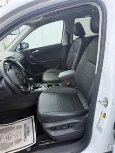 2019 Volkswagen Tiguan SE   - Photo 9 - Burlington, MA 01803