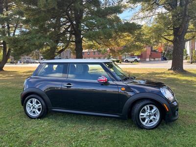 2013 MINI Hardtop Cooper   - Photo 4 - Burlington, MA 01803