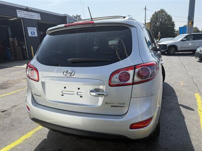 2011 Hyundai SANTA FE Limited   - Photo 4 - Burlington, MA 01803