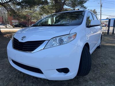 2012 Toyota Sienna LE 8-Passenger Van