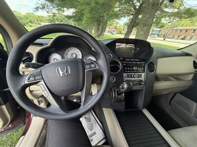 2015 Honda Pilot LX - Photo 12 - Burlington, MA 01803