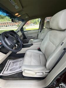 2015 Honda Pilot LX - Photo 6 - Burlington, MA 01803