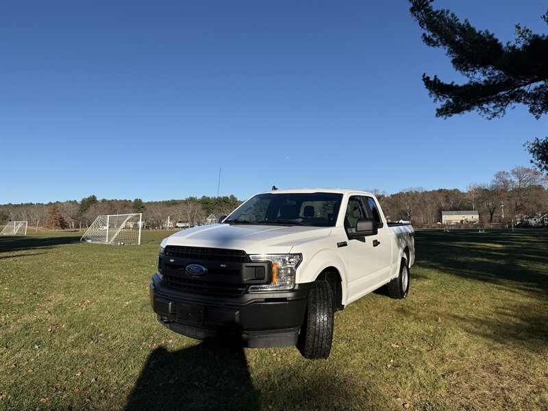 2020 Ford F-150 XL's photo
