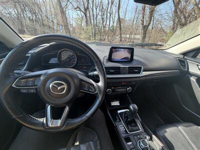 2018 Mazda Mazda3 Touring - Photo 9 - Burlington, MA 01803