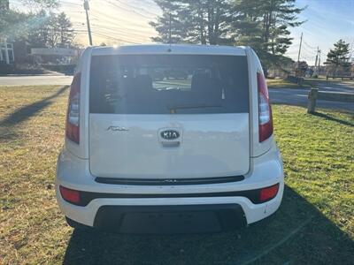 2012 Kia Soul   - Photo 6 - Burlington, MA 01803