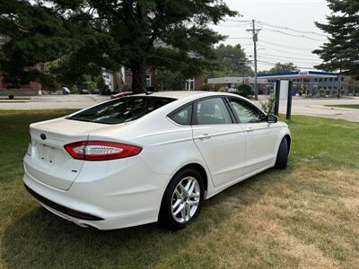 2015 Ford Fusion SE   - Photo 3 - Burlington, MA 01803