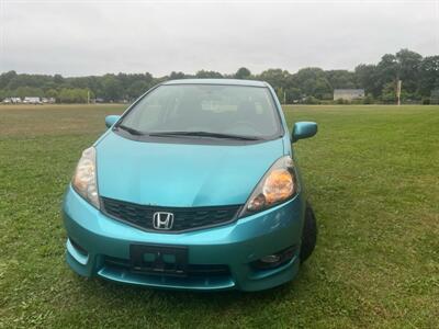 2012 Honda Fit Sport   - Photo 2 - Burlington, MA 01803