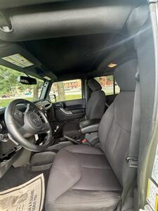 2015 Jeep Wrangler Unlimited Sport - Photo 7 - Burlington, MA 01803
