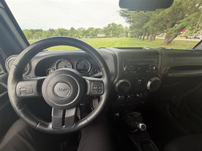 2015 Jeep Wrangler Unlimited Sport - Photo 9 - Burlington, MA 01803