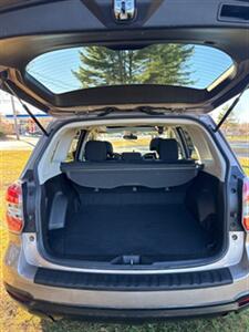 2015 Subaru Forester 2.5i Premium   - Photo 8 - Burlington, MA 01803