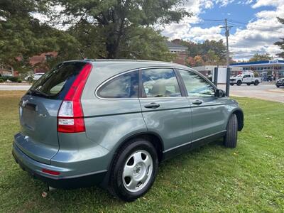 2011 Honda CR-V LX   - Photo 5 - Burlington, MA 01803