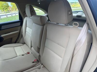 2011 Honda CR-V LX   - Photo 11 - Burlington, MA 01803