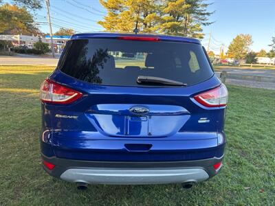 2015 Ford Escape SE   - Photo 7 - Burlington, MA 01803