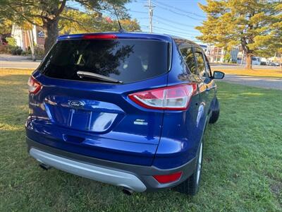 2015 Ford Escape SE   - Photo 6 - Burlington, MA 01803