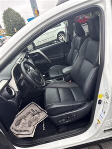 2013 Toyota RAV4 Limited   - Photo 6 - Burlington, MA 01803