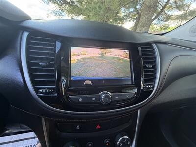2021 Chevrolet Trax LT - Photo 11 - Burlington, MA 01803
