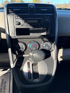 2011 Honda Element LX   - Photo 12 - Burlington, MA 01803