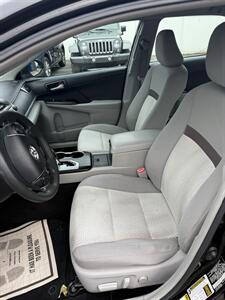 2014 Toyota Camry L - Photo 6 - Burlington, MA 01803