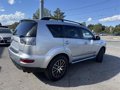 2013 Mitsubishi Outlander SE - Photo 3 - Burlington, MA 01803