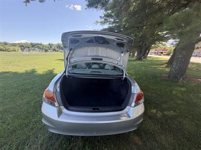 2009 Honda Accord LX-P   - Photo 6 - Burlington, MA 01803