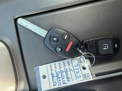 2011 Honda Accord EX-L V6 - Photo 13 - Burlington, MA 01803
