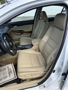 2011 Honda Accord EX-L V6 - Photo 7 - Burlington, MA 01803
