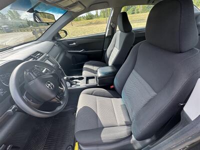 2017 Toyota Camry LE   - Photo 9 - Burlington, MA 01803