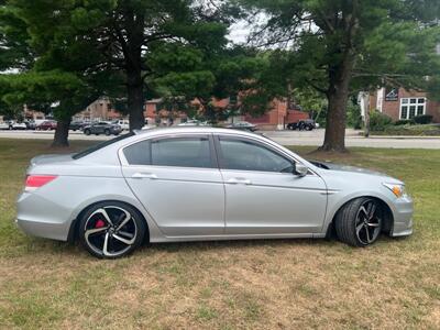 2011 Honda Accord EX-L V6   - Photo 4 - Burlington, MA 01803