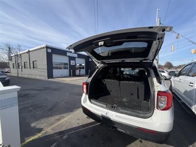 2020 Ford Explorer Police Interceptor Utility   - Photo 6 - Burlington, MA 01803