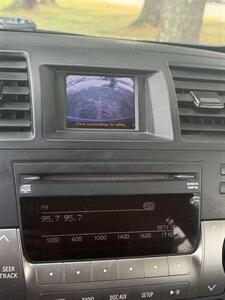2012 Toyota Highlander   - Photo 12 - Burlington, MA 01803
