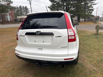 2011 Honda CR-V SE   - Photo 6 - Burlington, MA 01803