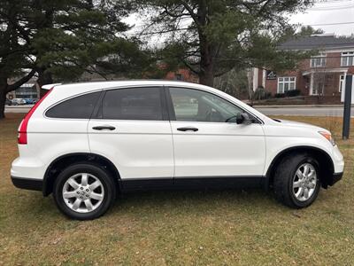 2011 Honda CR-V SE   - Photo 4 - Burlington, MA 01803