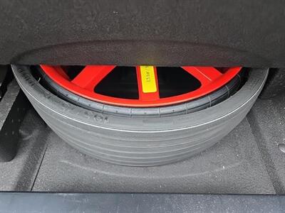 2019 Porsche Macan S   - Photo 18 - La Crescenta, CA 91214