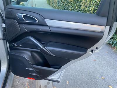 2013 Porsche Cayenne GTS - Photo 20 - La Crescenta, CA 91214