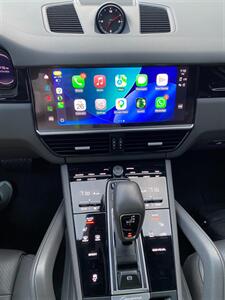 2022 Porsche Cayenne - Photo 22 - La Crescenta, CA 91214