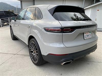 2022 Porsche Cayenne - Photo 14 - La Crescenta, CA 91214