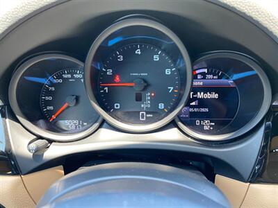 2017 Porsche Macan   - Photo 34 - La Crescenta, CA 91214