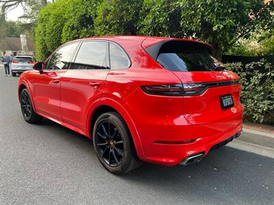 2019 Porsche Cayenne   - Photo 10 - La Crescenta, CA 91214