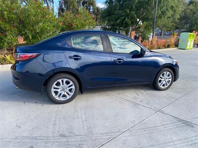 2017 Toyota Yaris Sedan Premium - Photo 7 - La Crescenta, CA 91214
