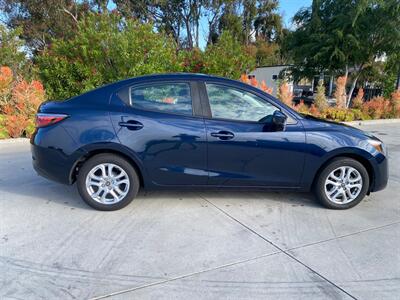 2017 Toyota Yaris Sedan Premium - Photo 6 - La Crescenta, CA 91214