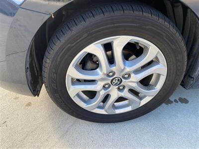 2017 Toyota Yaris Sedan Premium - Photo 22 - La Crescenta, CA 91214