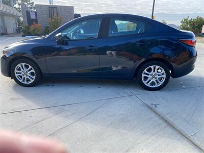 2017 Toyota Yaris Sedan Premium - Photo 13 - La Crescenta, CA 91214