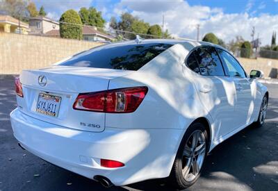 2012 Lexus IS 250   - Photo 8 - La Crescenta, CA 91214